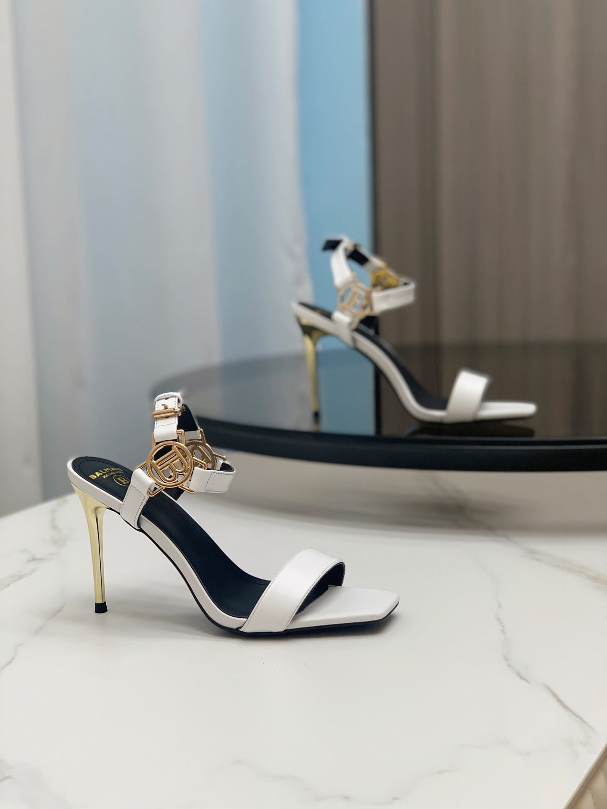 BALMAIN 25S HIGH HEELS WITH B METAL DETAIL 95MM IN LIGHT GRAY CALFSKIN