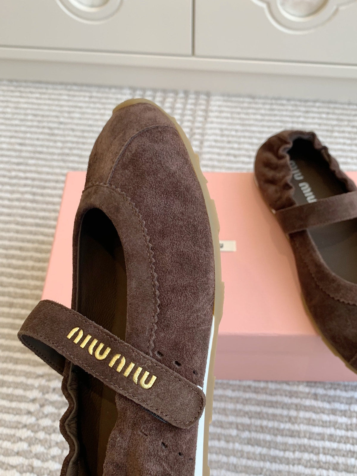 MARY JANE FLATS IN CHOCOLATE SUEDE