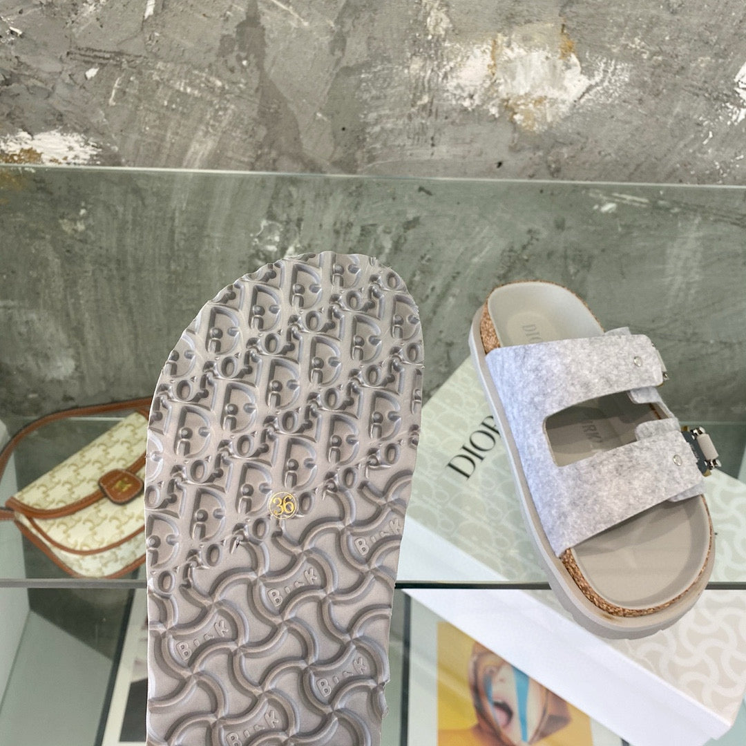DIO Sandals