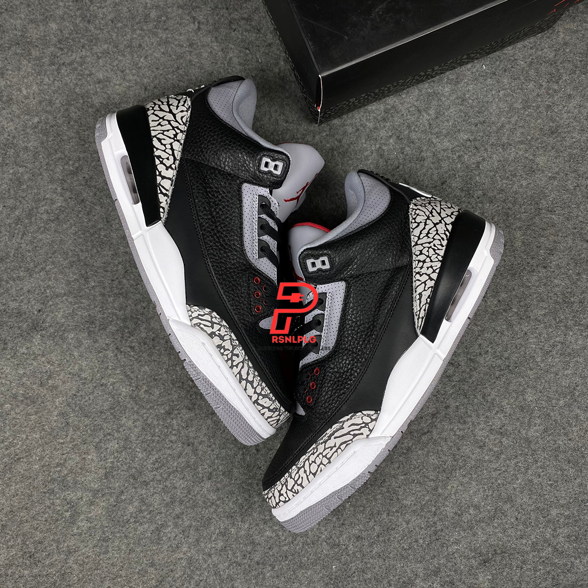 Air Jordan 3 Retro OG 'Black Cement' 2018