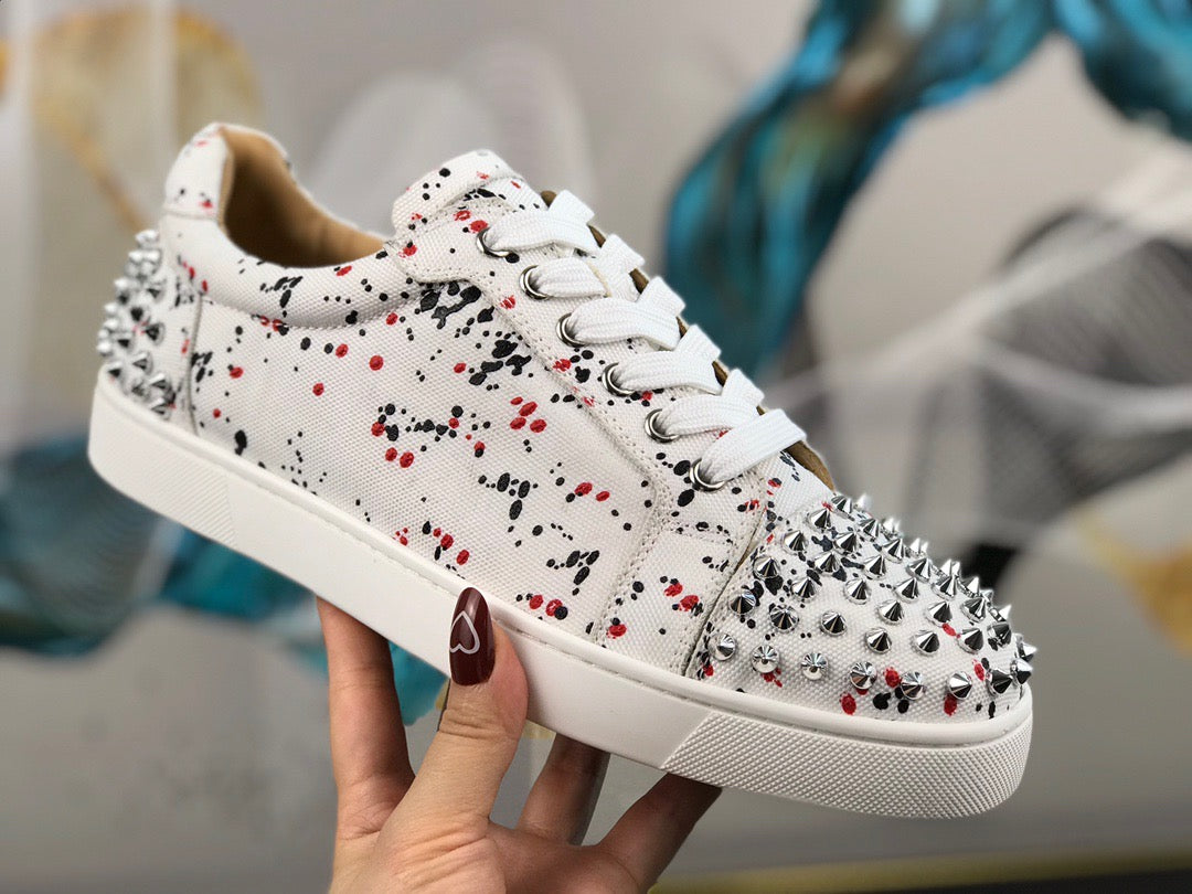 Sneakers & Shoes