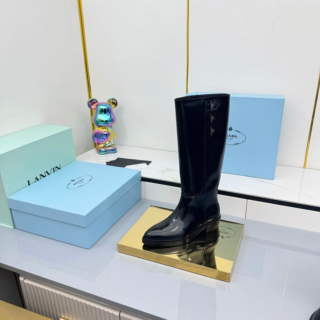 PRADA 25S CHUNKY SOLE TALL BOOTS MARTIN 50MM IN BLACK GLOSSY CALFSKIN