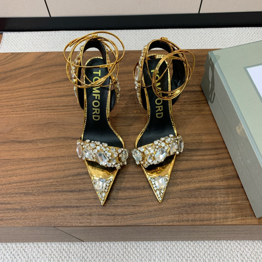 CRYSTAL HIGH HEELS IN GOLD ZP METALLIC PATENT LEATHER