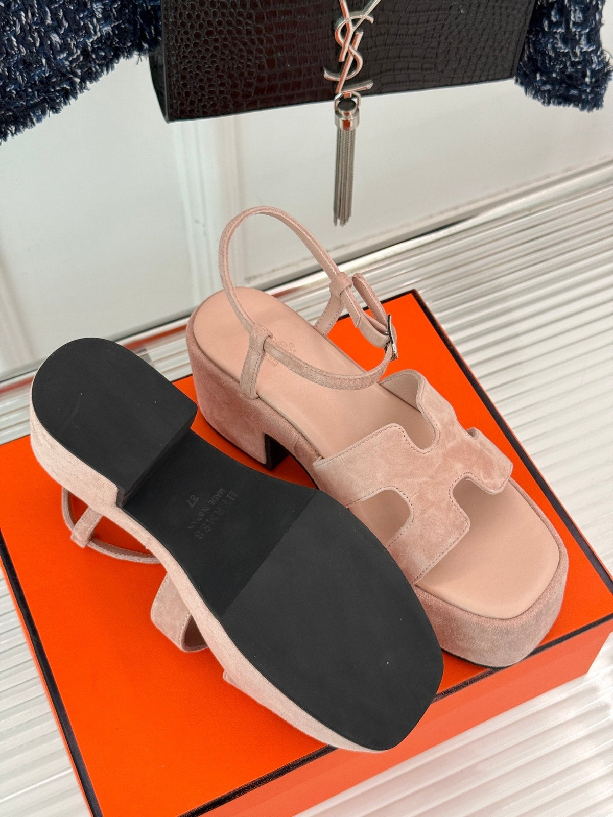 HM 25S JAM 30 HIGH-HEEL SANDAL IN PEACH PINK SUEDE