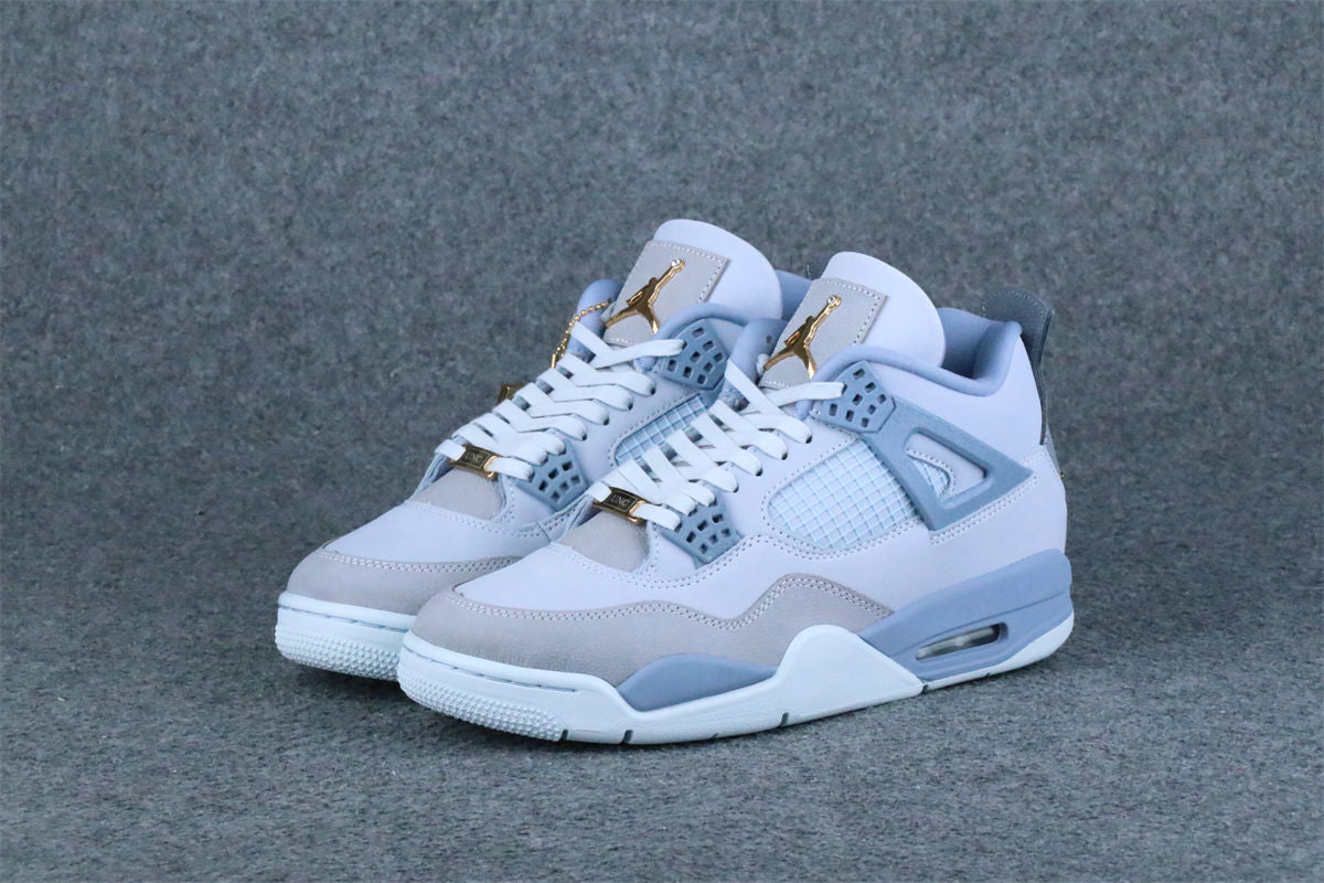 Air Jordan 4 Retro UNC Tar Heels PE (2025)