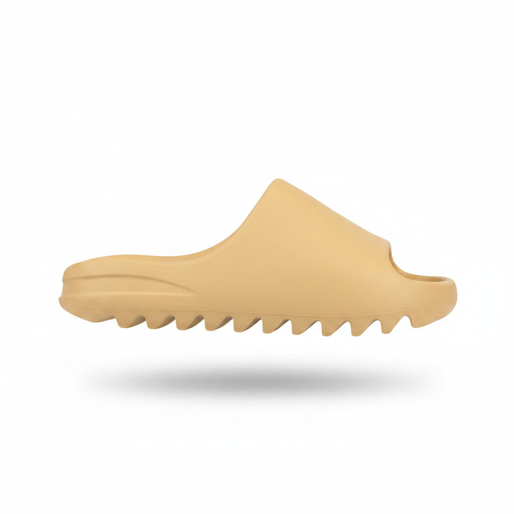 Yeezy Slides 'Desert Sand'
