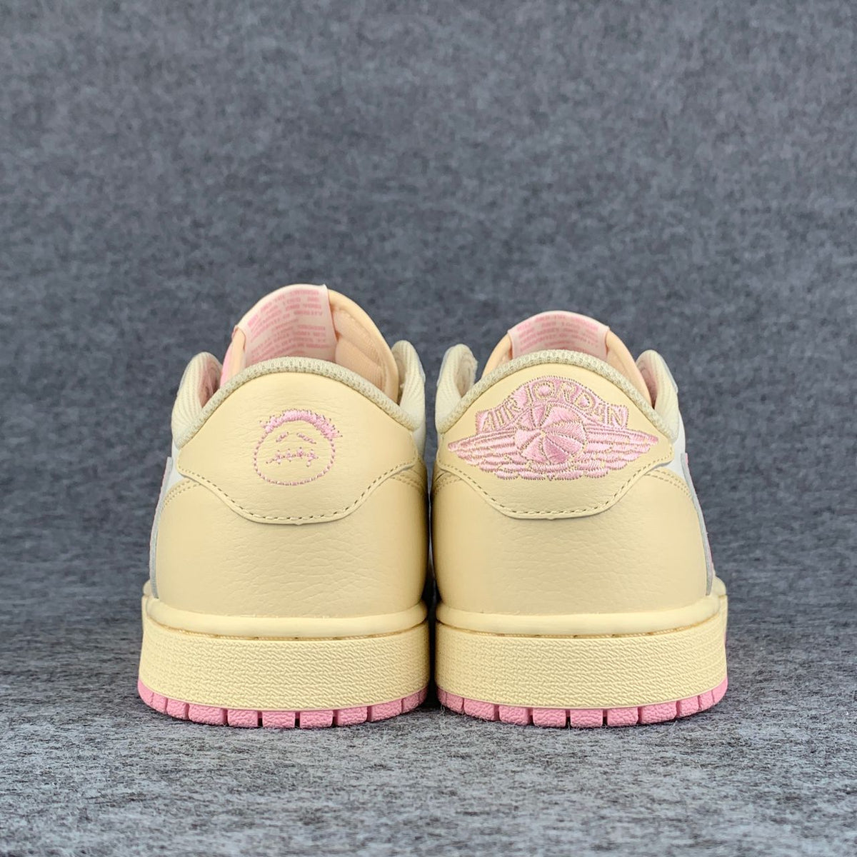(Early Look) Travis Scott x Air Jordan 1 Low OG SP 'Muslin/Shy Pink'