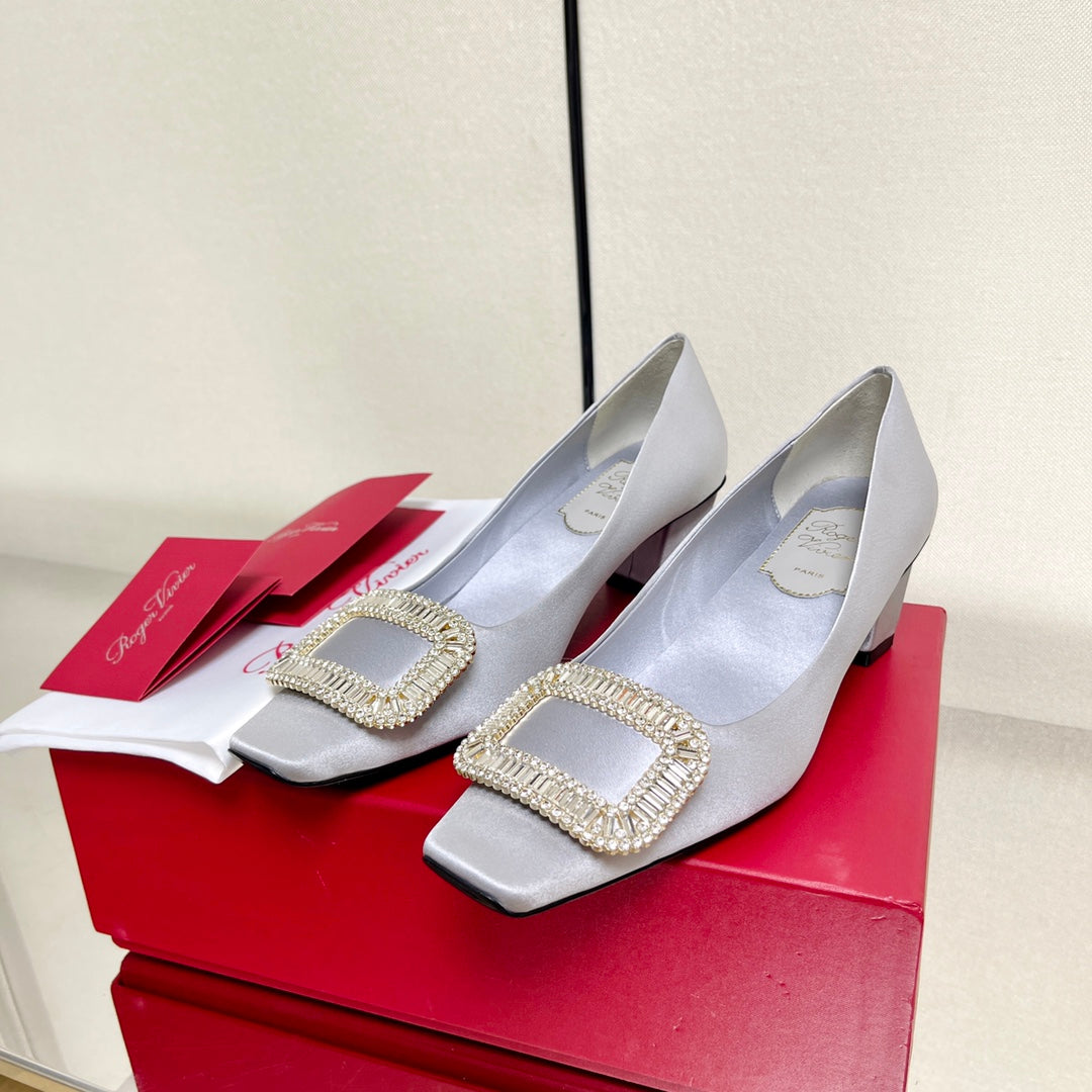 BELLE VIVIER PUMPS IN PLATINUM SILK
