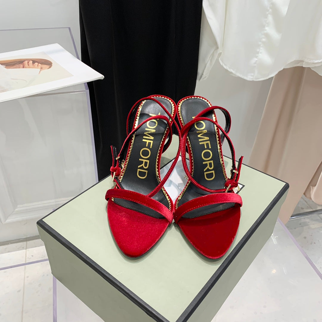PADLOCK HIGH HEEL 10 CM SANDAL IN RUBY RED VELVET