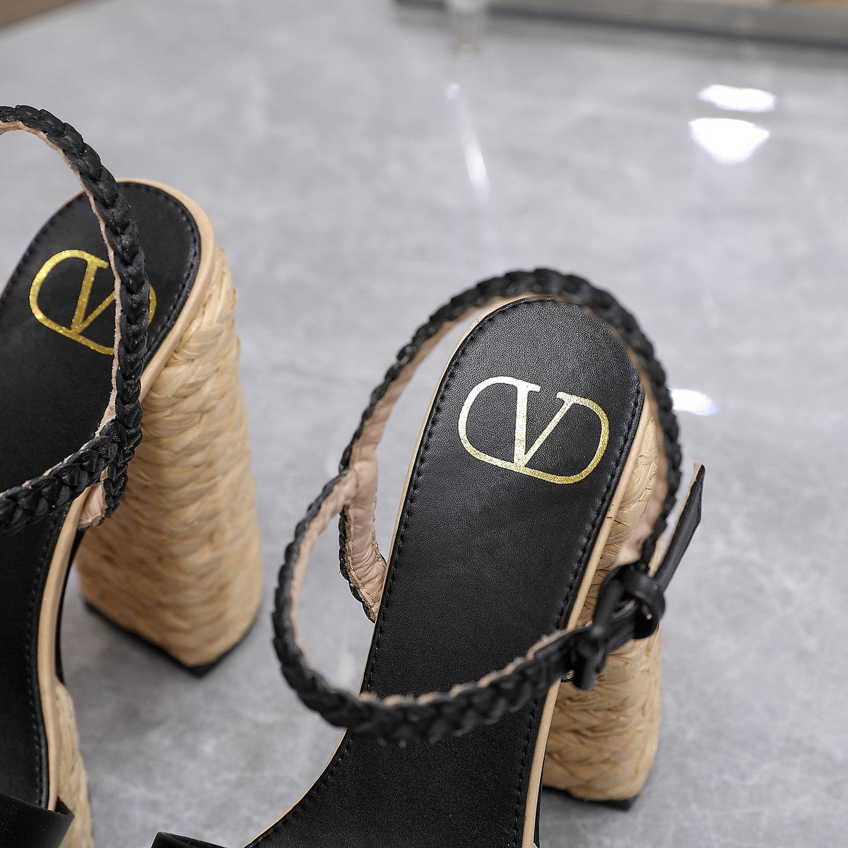VLTN ESPADRILLE WEDGE SANDALS 25S 130 MM IN BLACK LAMBSKIN