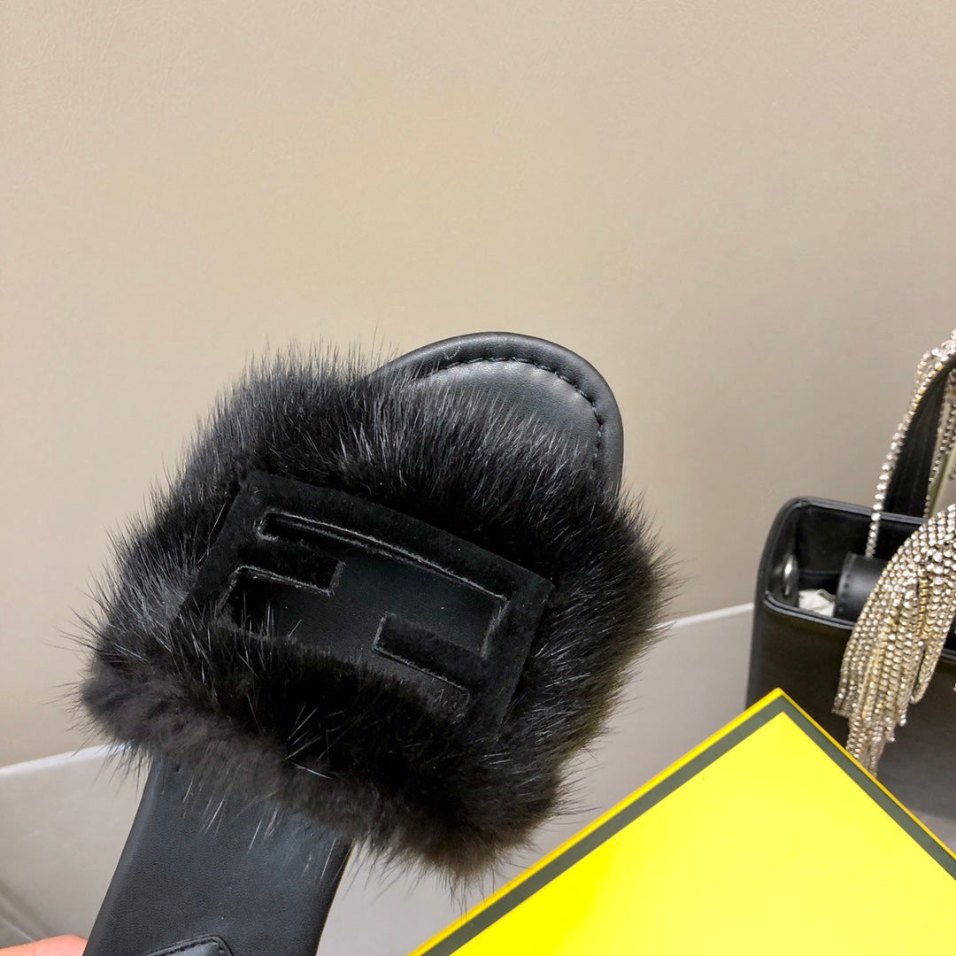 FENDI BAGUETTE MINK SLIDE SLIPPER IN BLACK FUR
