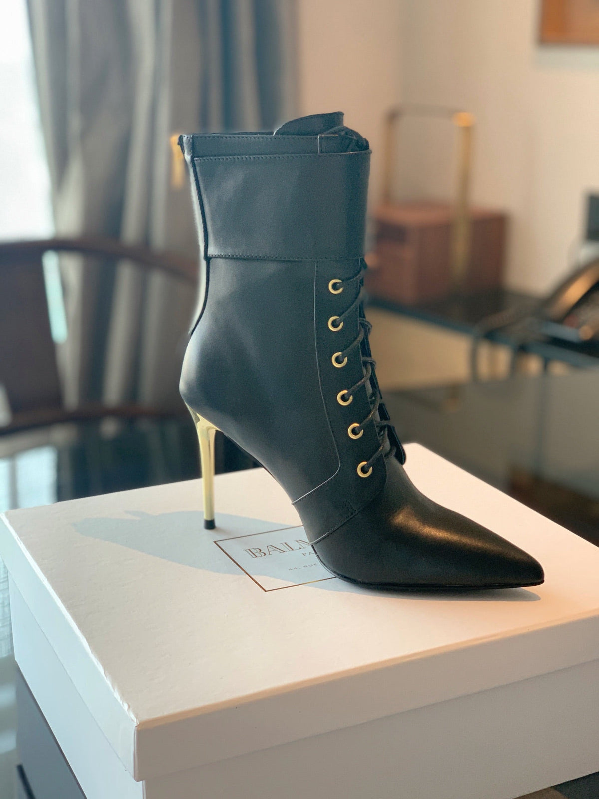 BALMAIN 26S LACE-UP ANKLE BOOTS 105 MM IN BLACK CALFSKIN
