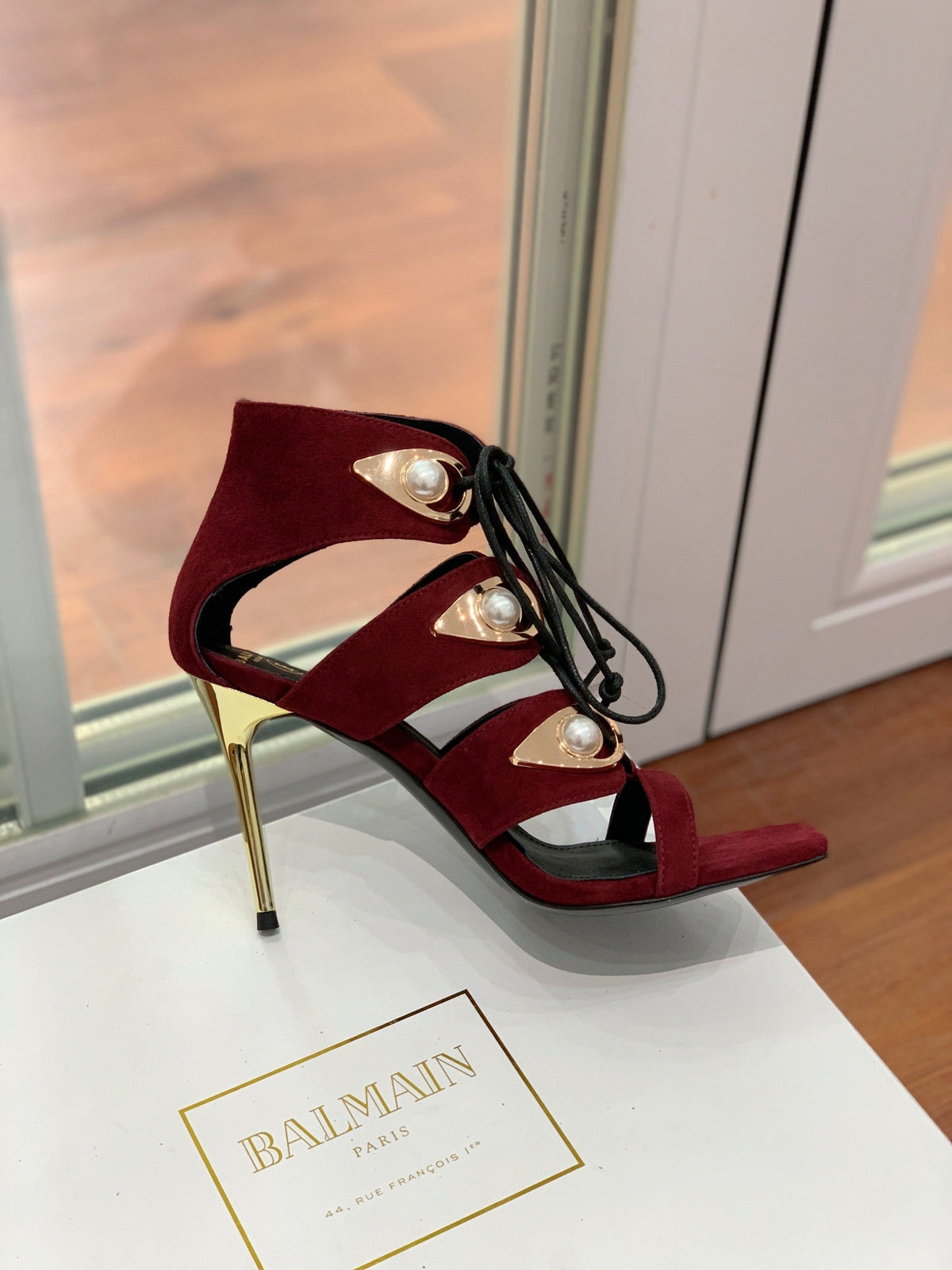 BALMAIN 25S HIGH HEELS 95MM IN OXBLOOD SUEDE WITH PEARL