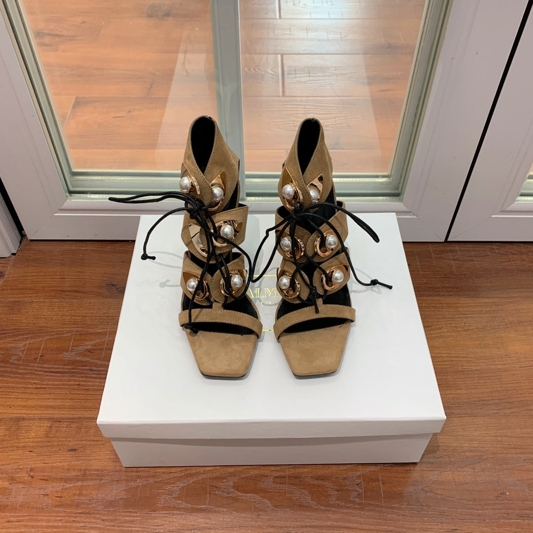 BALMAIN 25S HIGH HEELS 95MM IN LIGHT BROWN SUEDE WITH PEARL