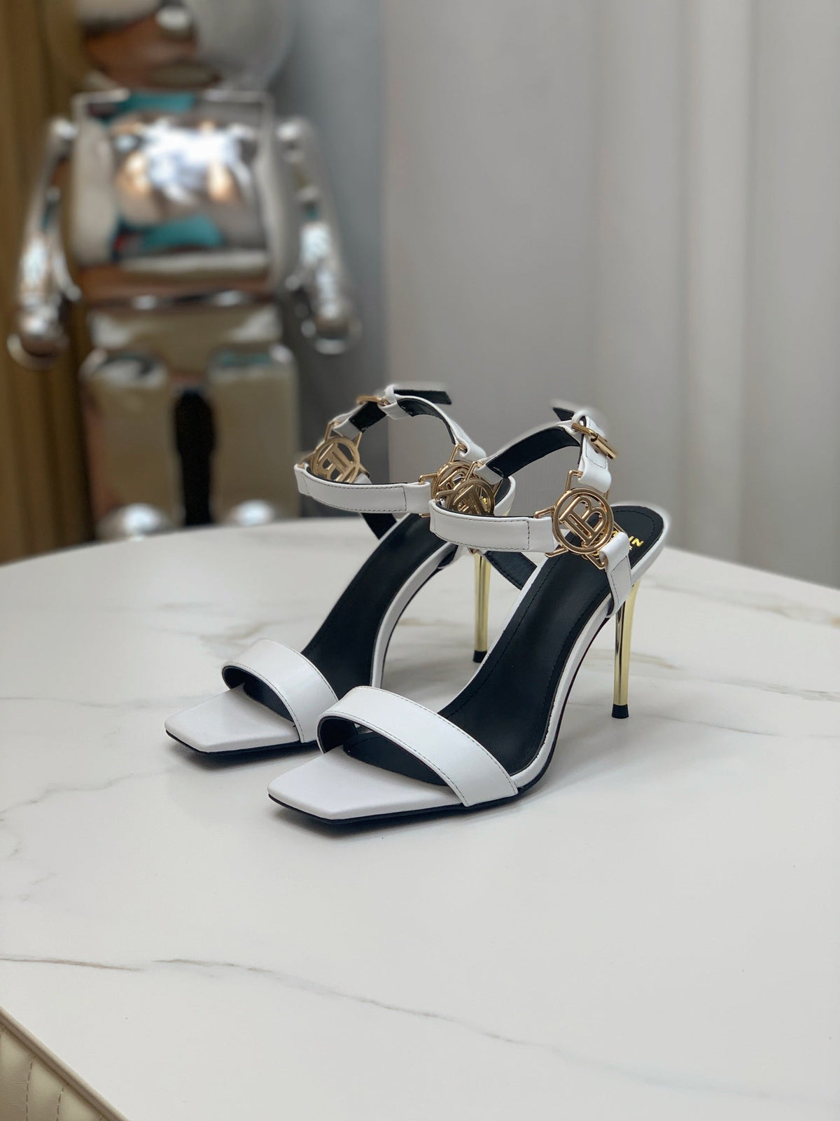BALMAIN 25S HIGH HEELS WITH B METAL DETAIL 95MM IN LIGHT GRAY CALFSKIN