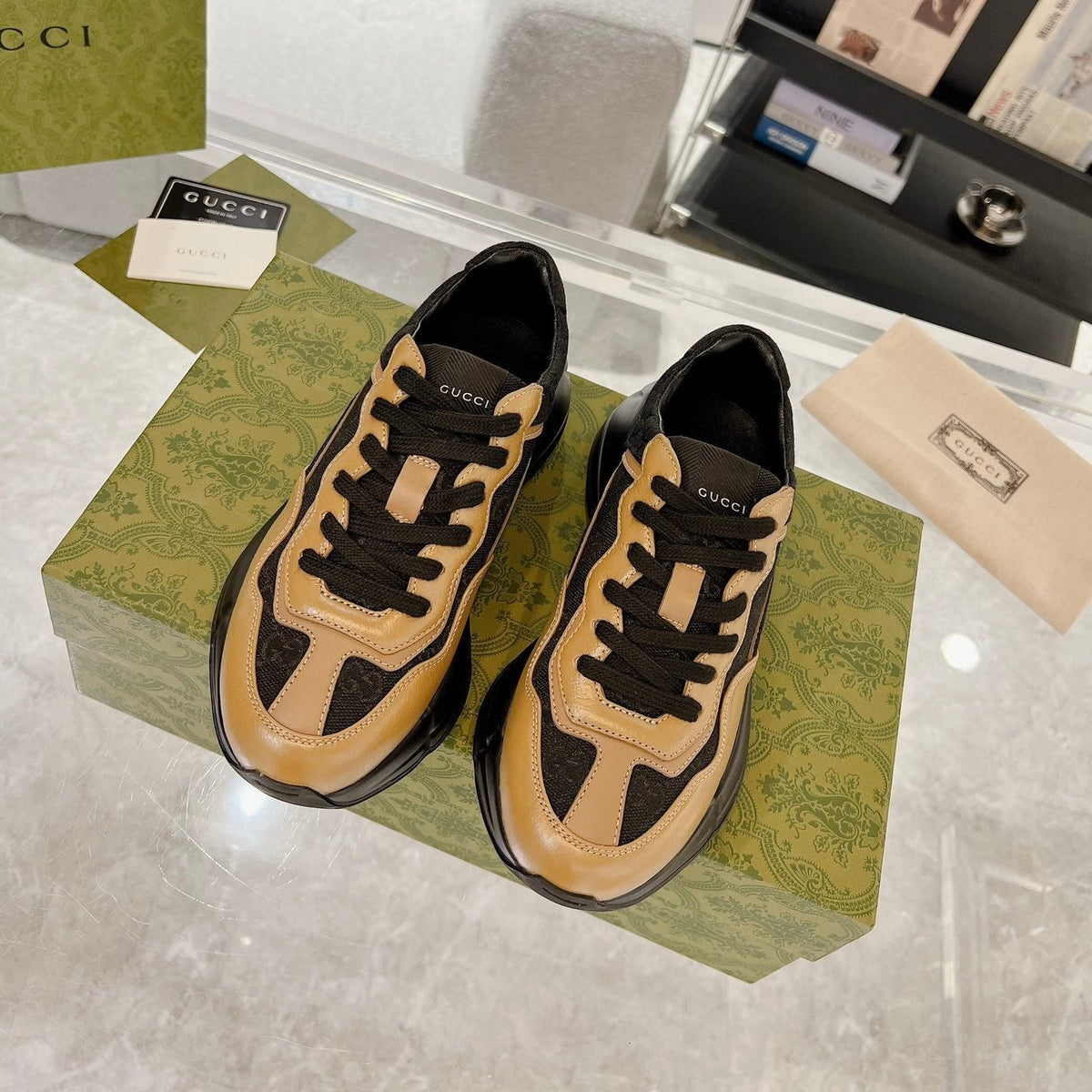 GG 100 RHYTON SNEAKER Black Caramel Brown