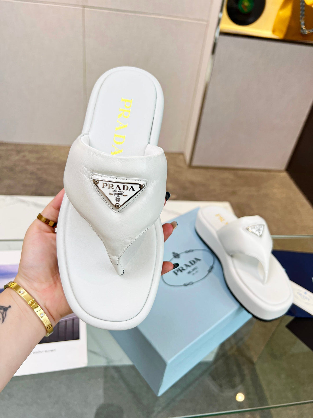 PRA SOFT PADDED NAPPA THONG WEDGE SANDALS WHITE LAMBSKIN