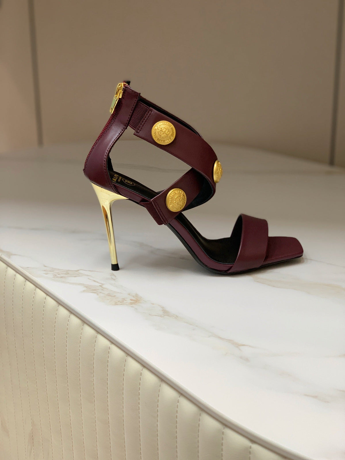 BALMAIN 25S CROSSOVER STRAP HIGH HEELS 95MM IN ROSEWOOD CALFSKIN