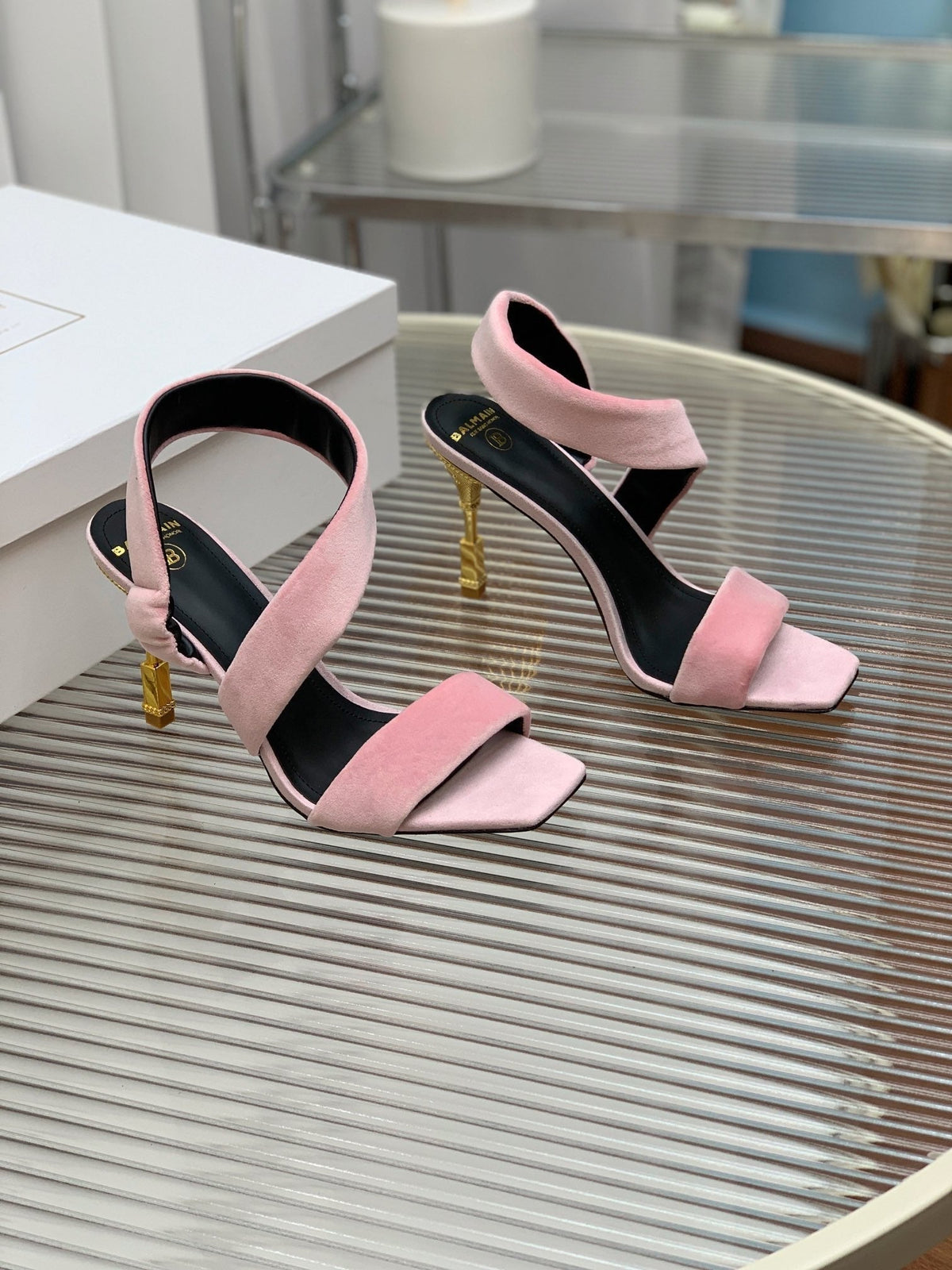 BALMAIN 25S MONETA HEELED SANDALS 95MM IN BABY PINK VELVET