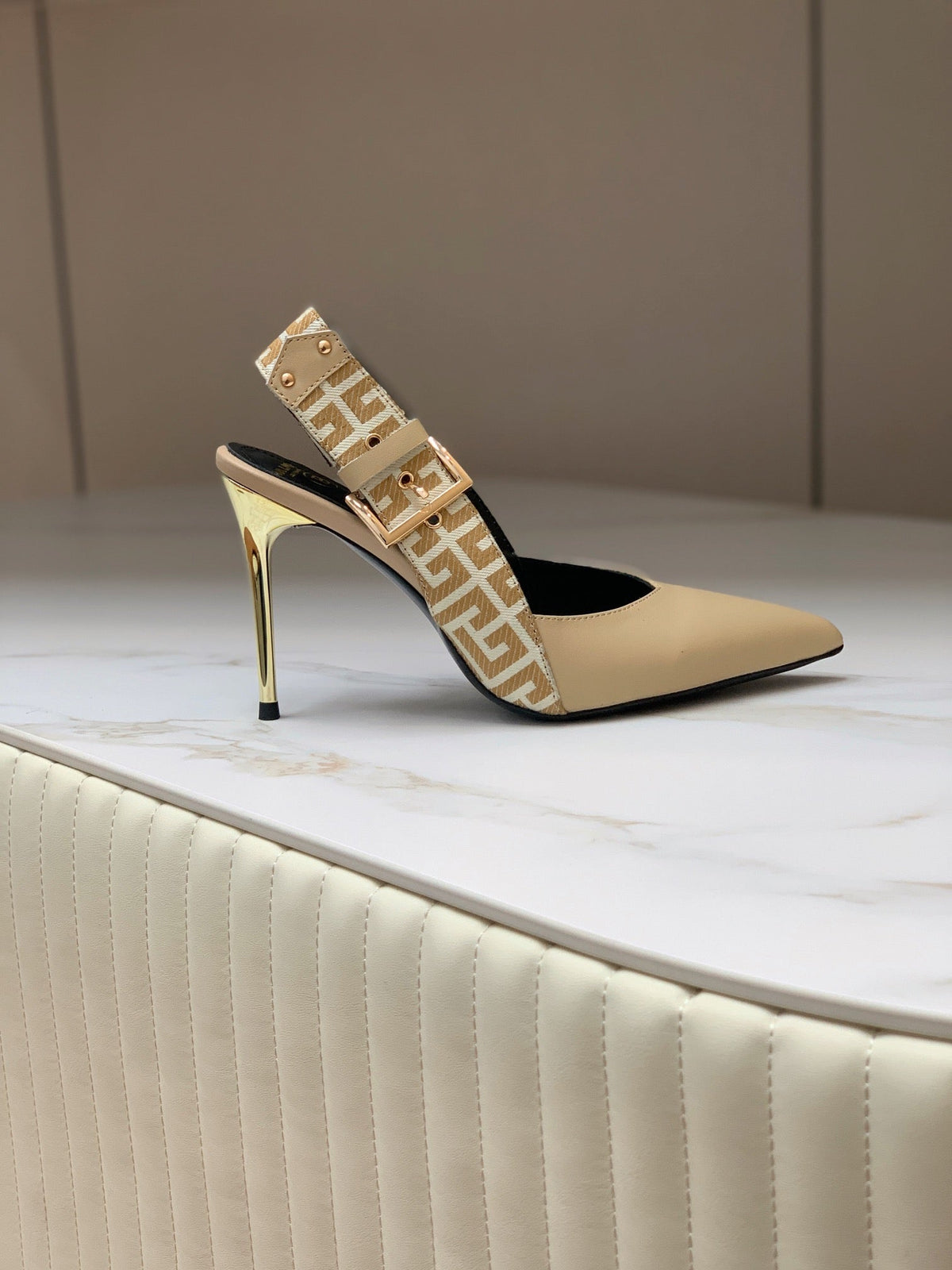 BALMAIN 25S SLINGBACK SHOES 95MM IN LIGHT BROWN CALFSKIN
