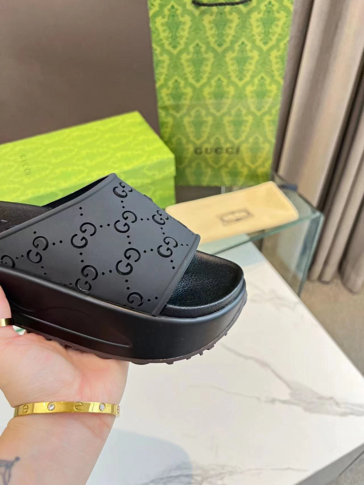 PLATFORM SANDALS IN BLACK MONOGRAM IMPORTED TPU