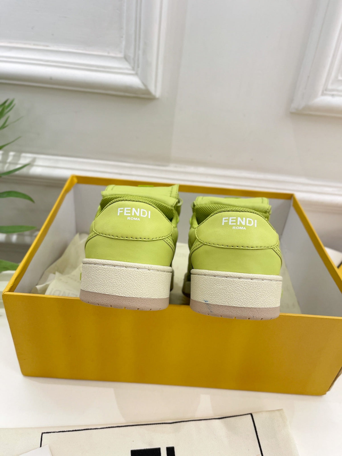 FENDI TRAINER SNEAKER IN YELLOWISH GREEN LAMBSKIN