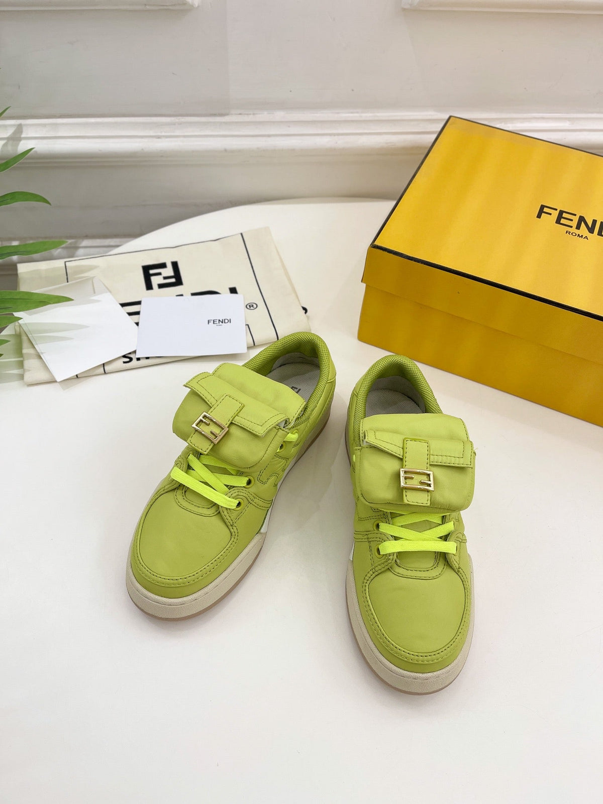 FENDI TRAINER SNEAKER IN YELLOWISH GREEN LAMBSKIN