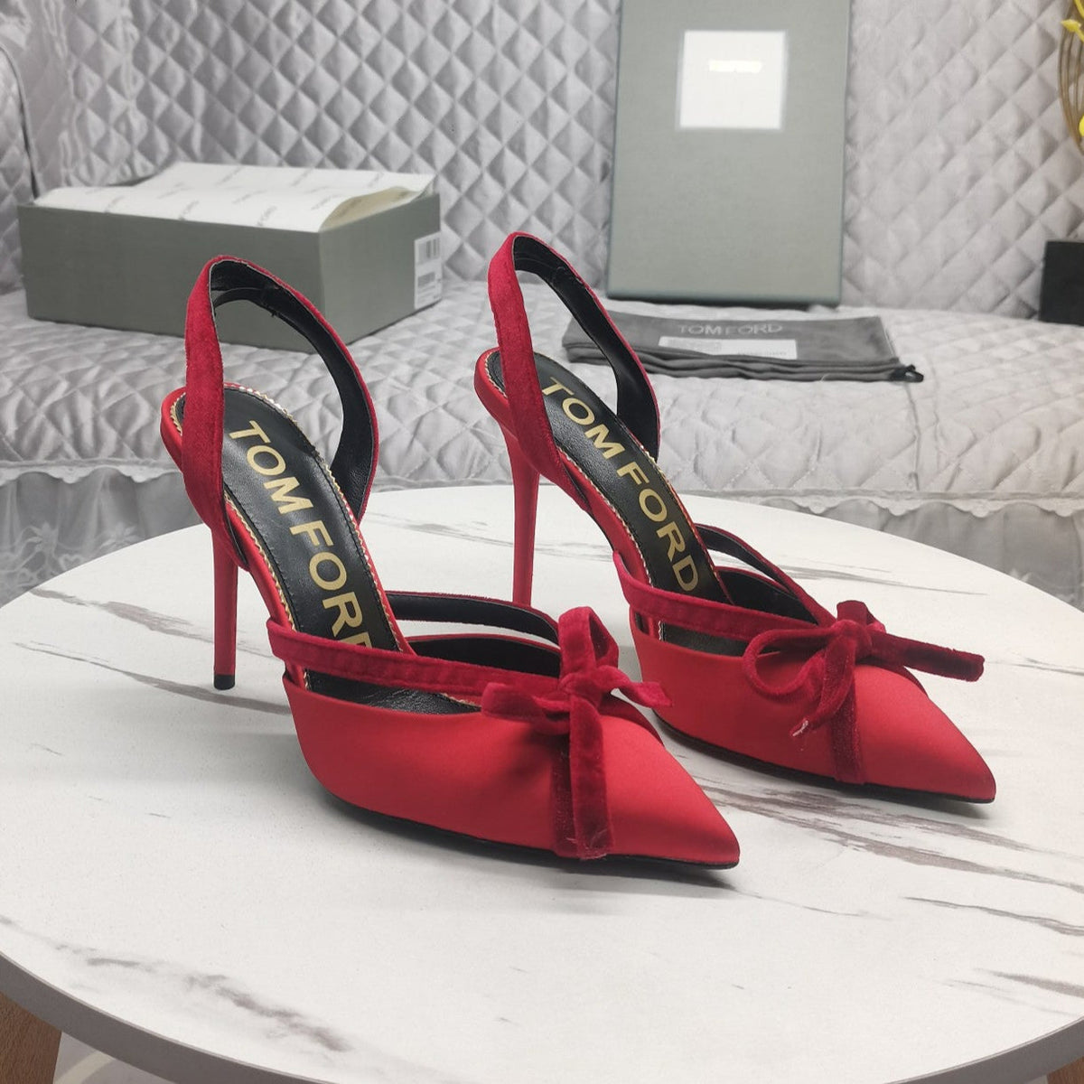 SLINGBACK PUMPS 10 CM IN CHERRY RED SILK AND SUEDE