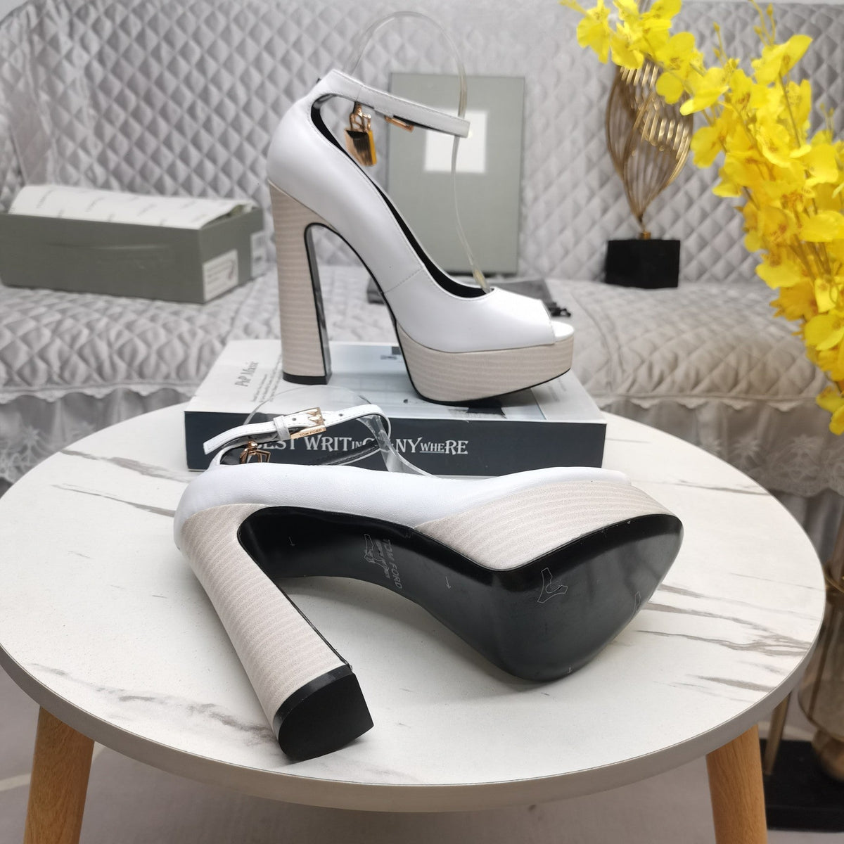 PADLOCK PLATFORM PEEP TOE PUMP 14 CM IN WHITE CALFSKIN