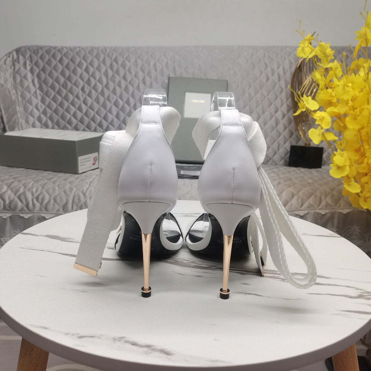 HIGH HEEL 10 CM IN WHITE FABRIC AND LAMBSKIN
