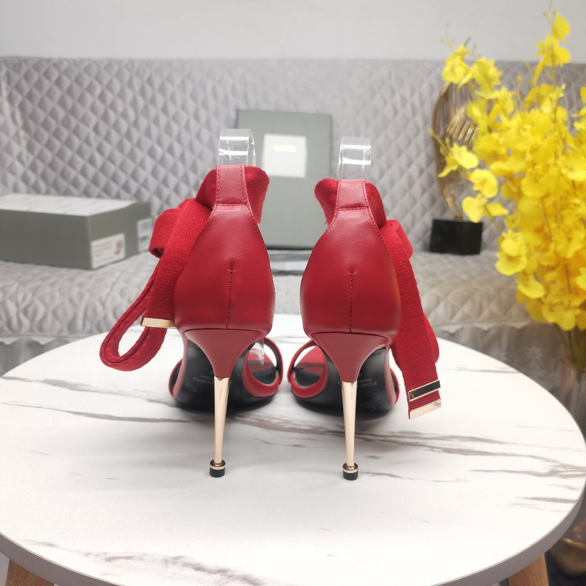 HIGH HEEL 10 CM IN CHERRY RED FABRIC AND LAMBSKIN
