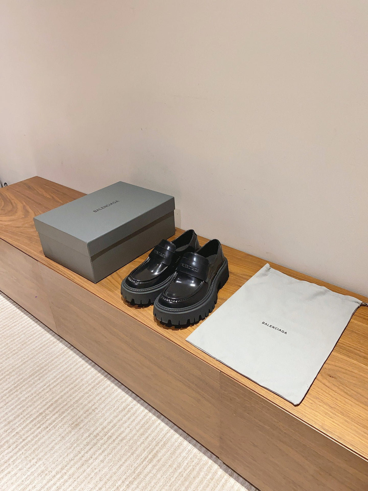 BALENCIAGA 25S LOAFERS IN BLACK CALFSKIN