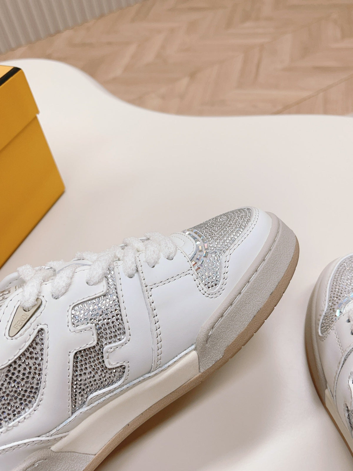 FENDI CASUAL SNEAKER IN WHITE CALFSKIN ATTACH RHINSTONES