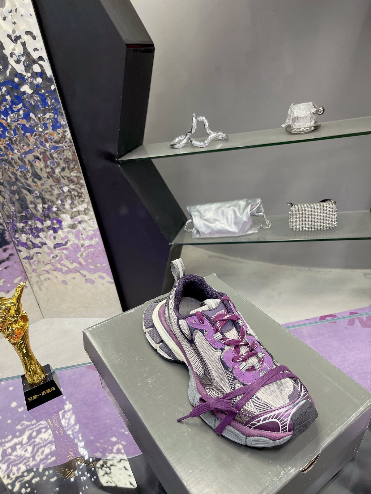 3XL SNEAKER IN PURPLE MIX GRAY MESH AND POLYURETHANE