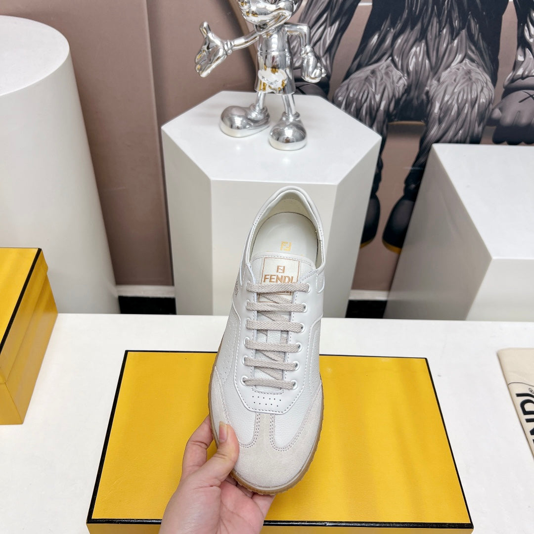 FENDI FLIGHT SNEAKER IN WHITE SUEDE AND LAMBSKIN