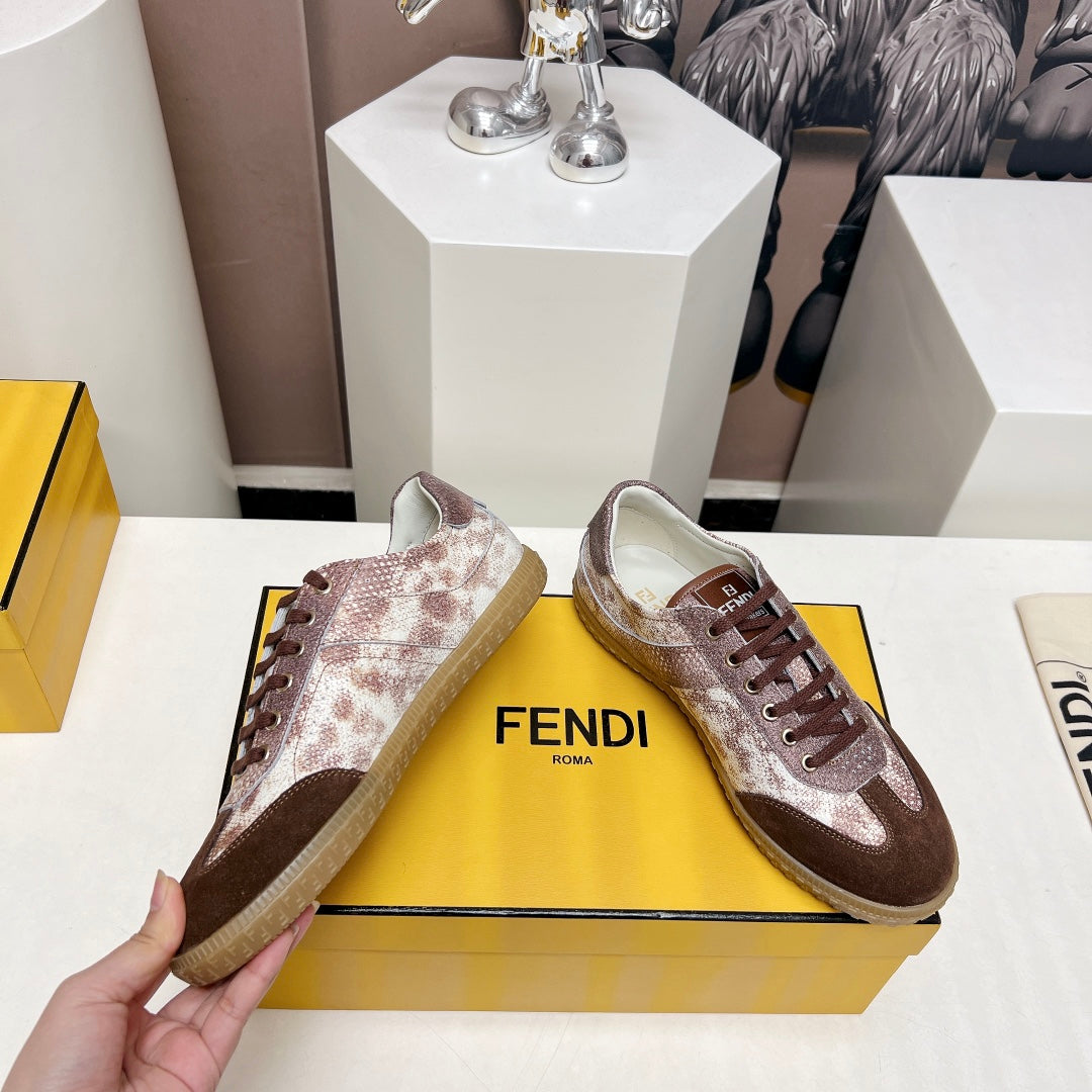FENDI FLIGHT SNEAKER IN UMBER BROWN SUEDE AND LAMBSKIN