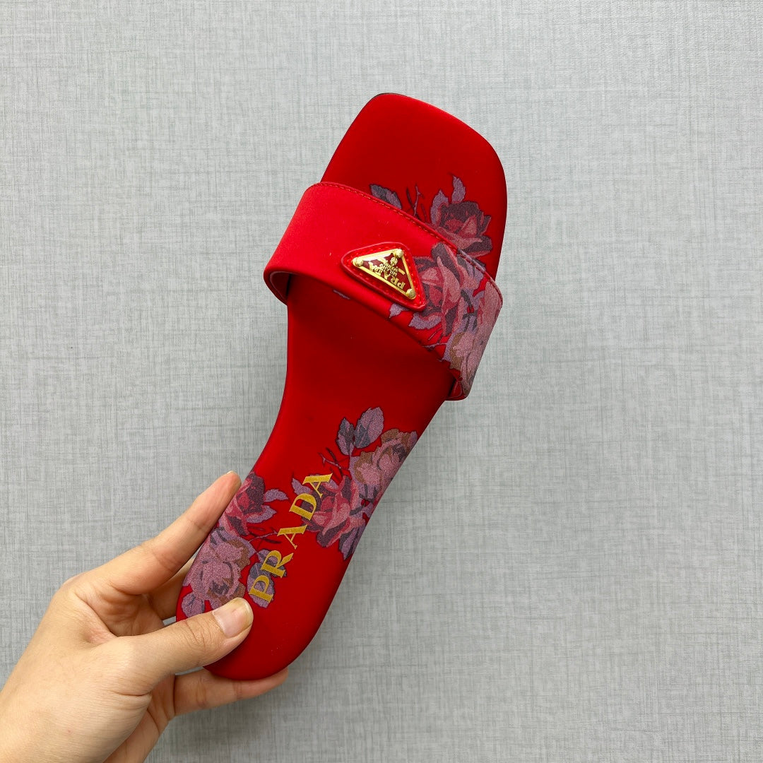 PRA PRINTED SLIDES SLIPPERS RED SATIN