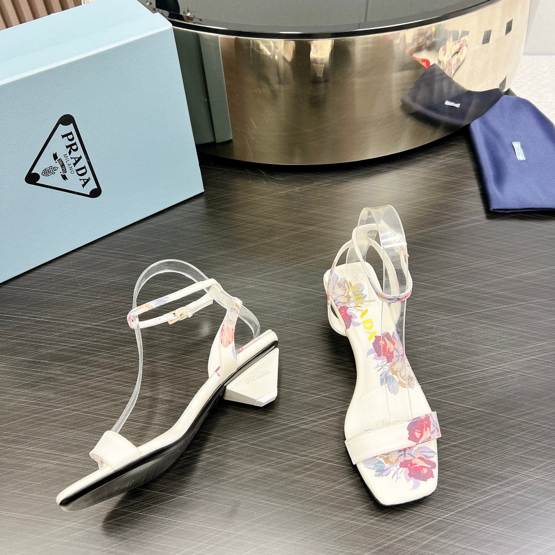 PRA TRIANGLE HEEL FLOWER MOTIF SATIN SANDALS WHITE