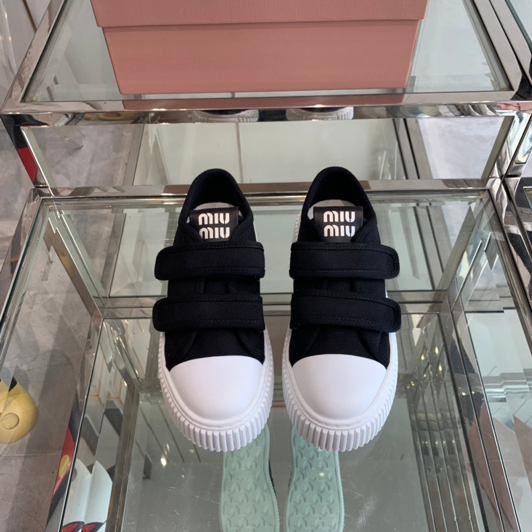 Thick-Soled Denim Sneakers Black and White