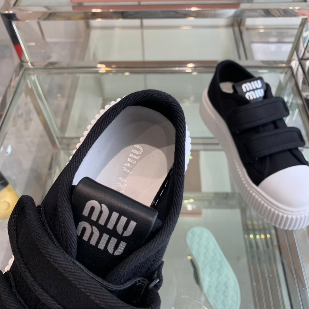 Thick-Soled Denim Sneakers Black and White