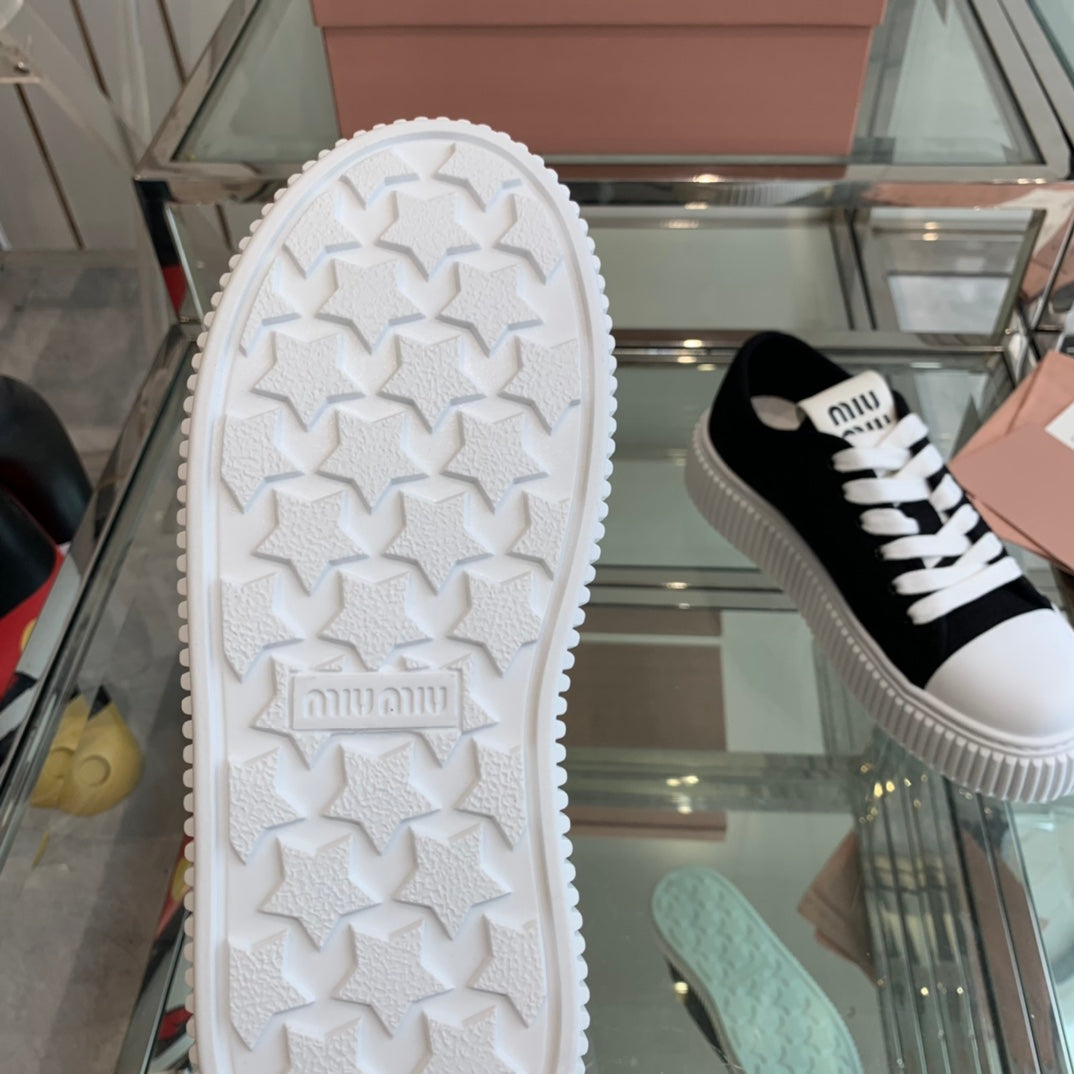 Sneakers High Sole Black And White Canvas