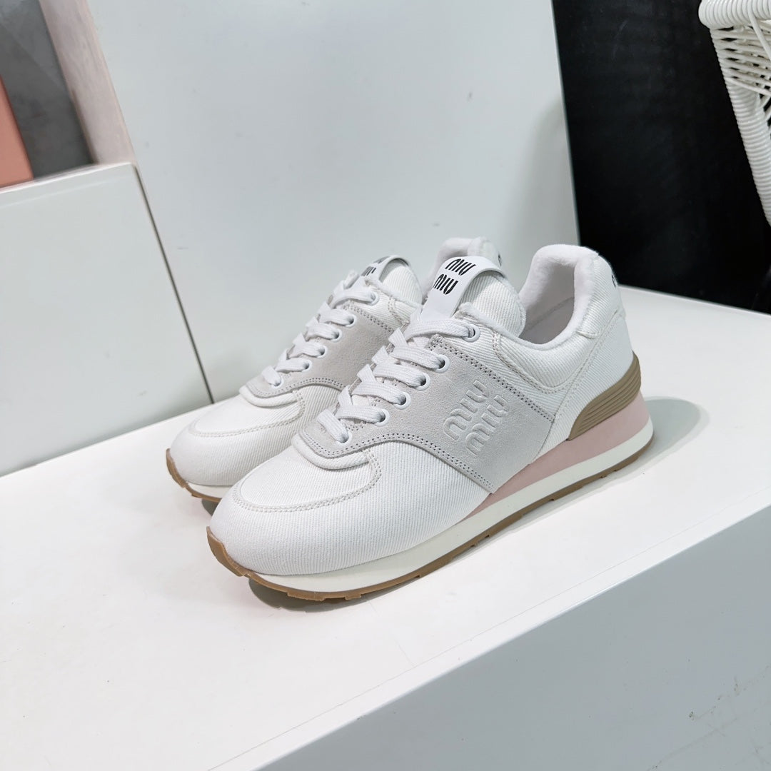 White And Light Gray Sneakers Canvas