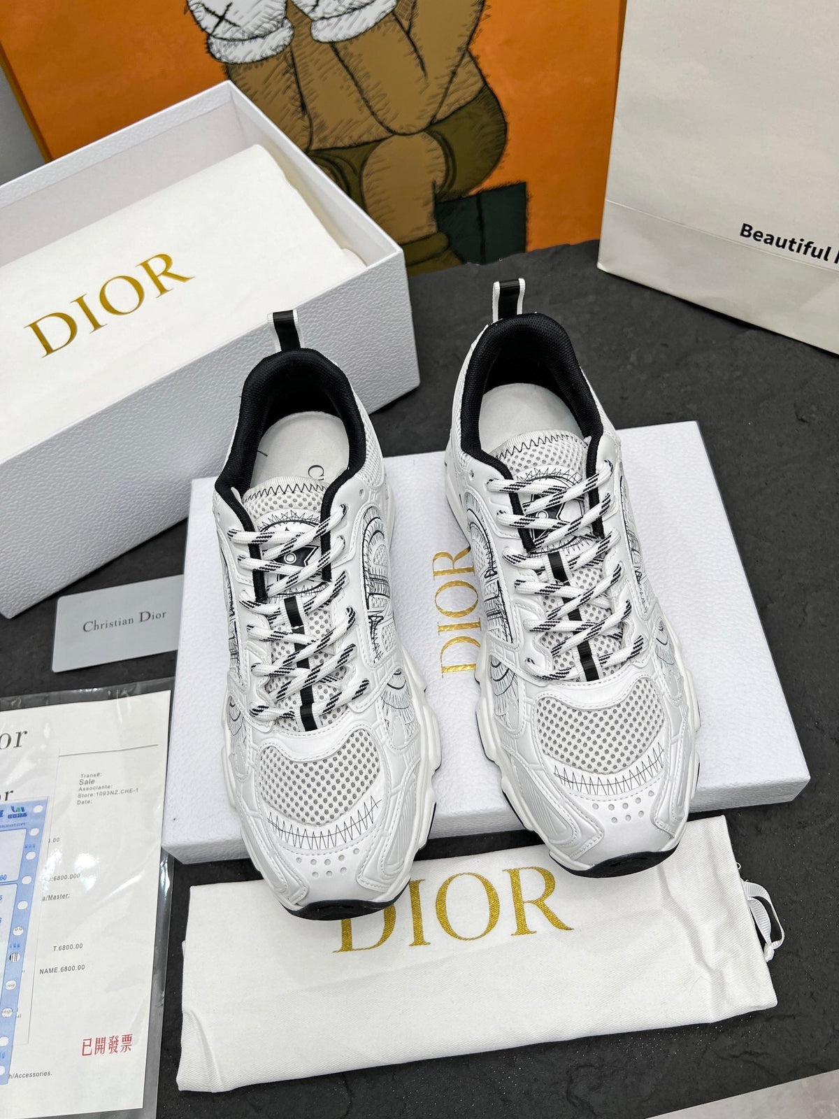 CD CHRONO SNEAKERS IN WHITE AND BLACK MESH