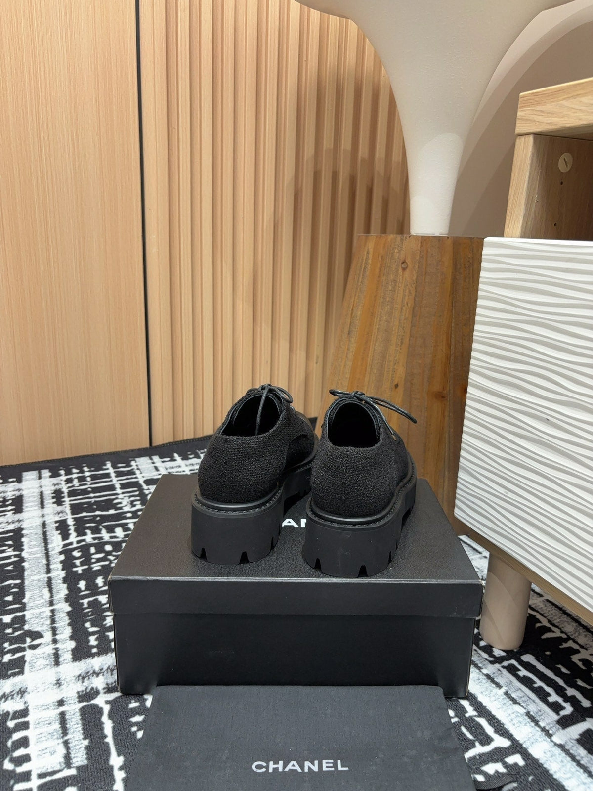 CC OXFORD SHOES IN BLACK TWEED AND CALFSKIN