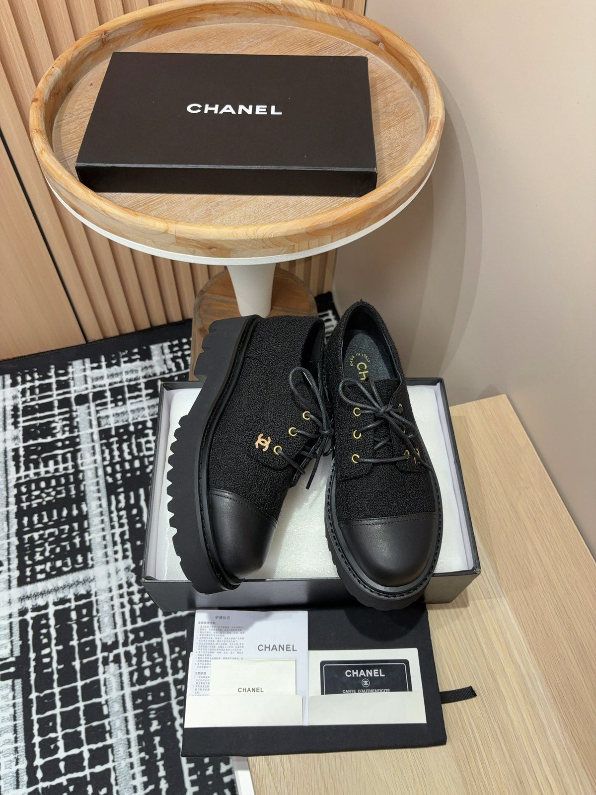 CC OXFORD SHOES IN BLACK TWEED AND CALFSKIN