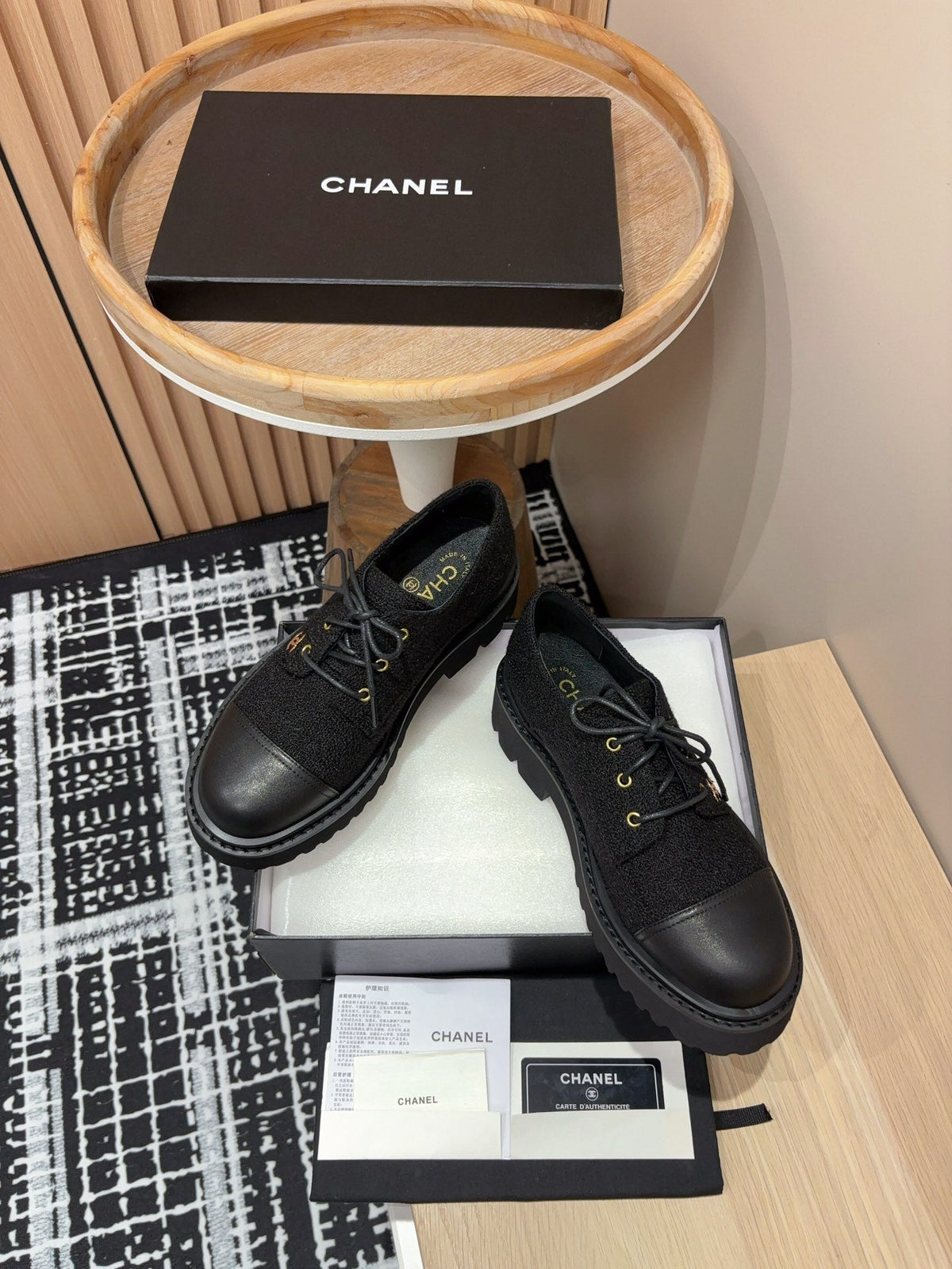 CC OXFORD SHOES IN BLACK TWEED AND CALFSKIN