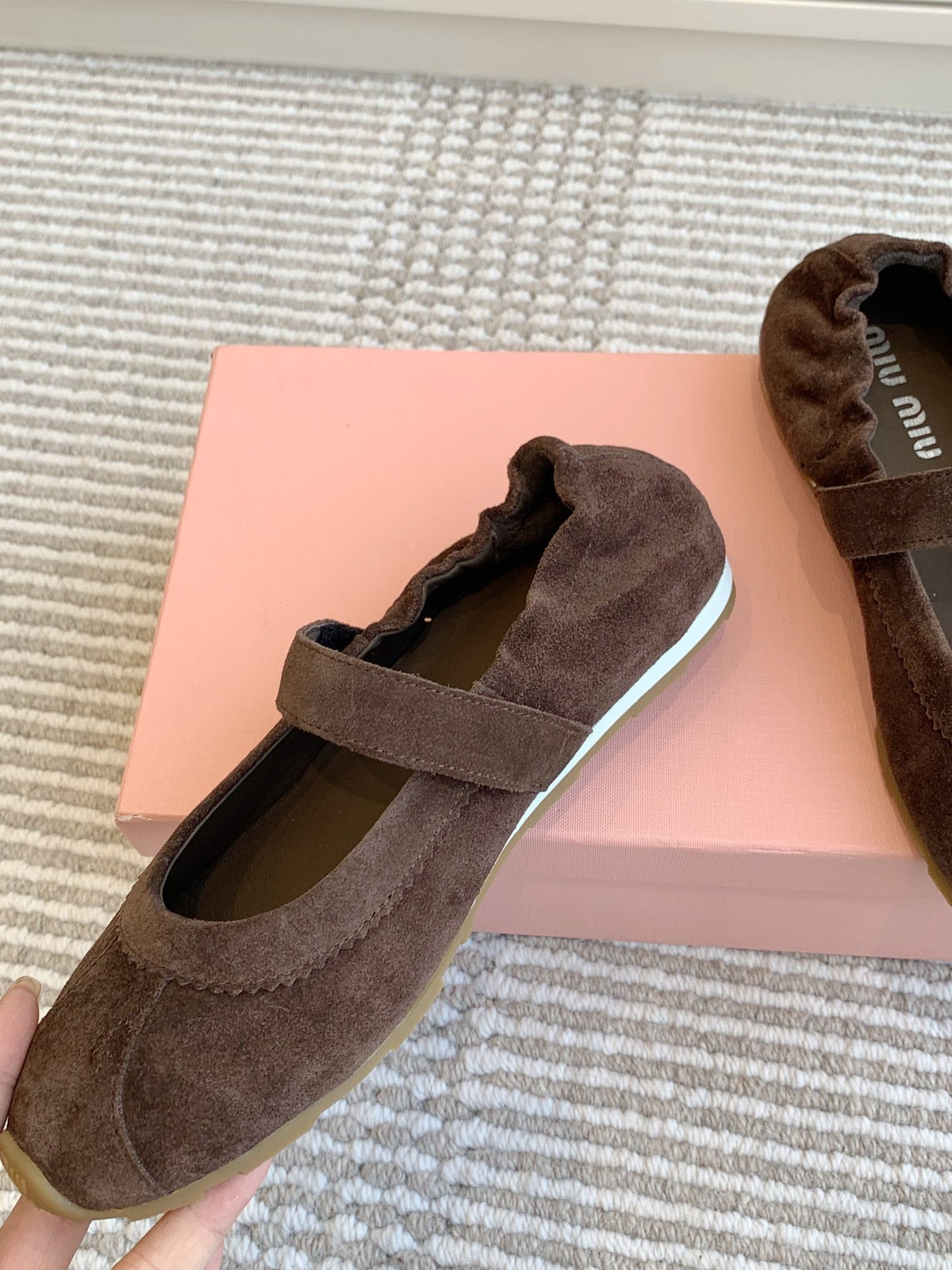 MARY JANE FLATS IN CHOCOLATE SUEDE