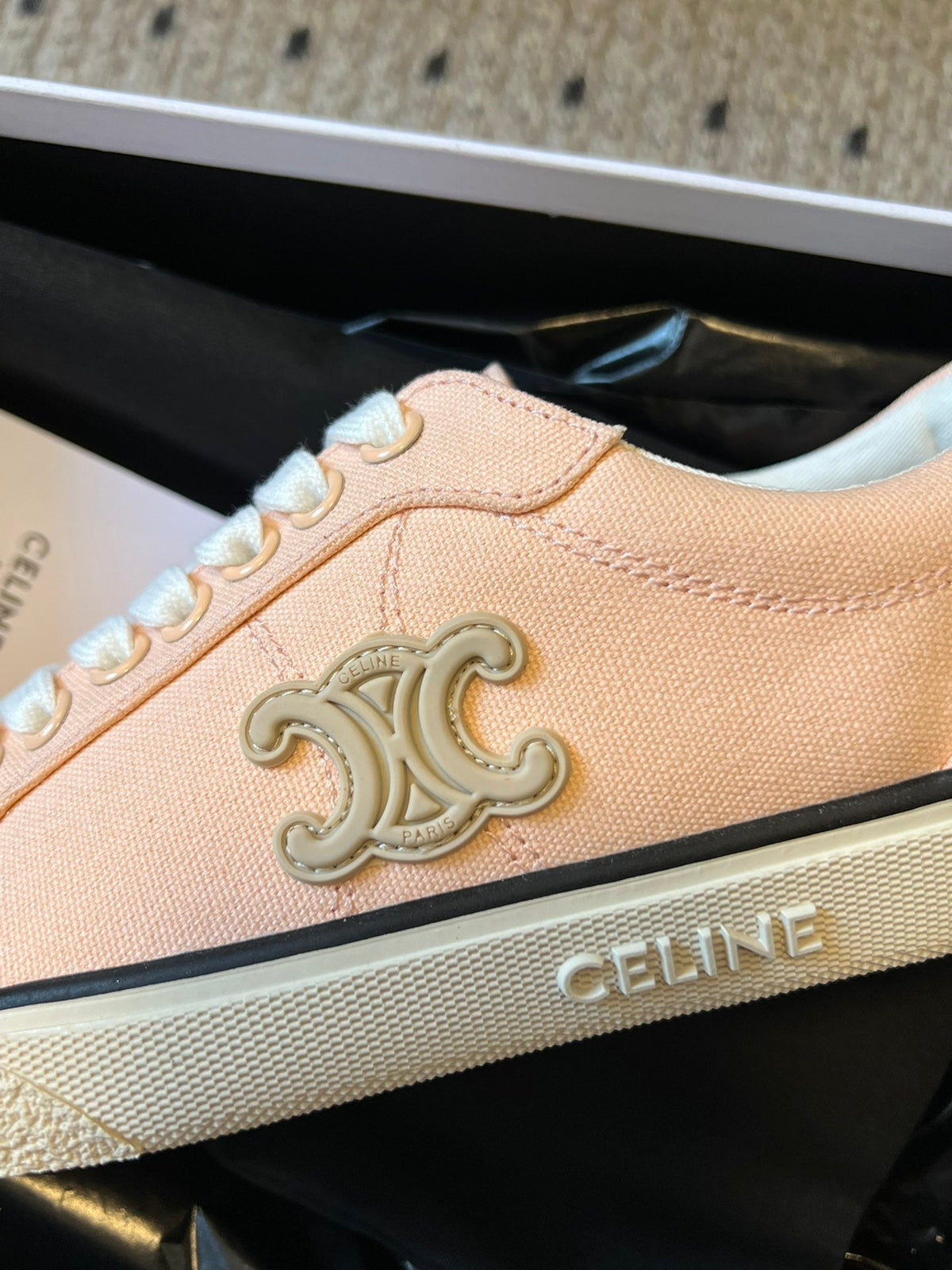 TRAINER LOW LACE-UP SNEAKER IN LIGHT ORANGE CANVAS