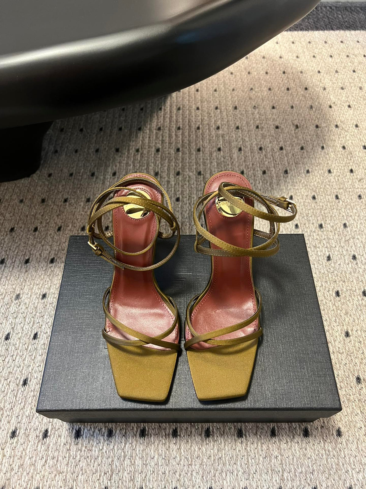 YSL HIGH HEEL SANDALS IN GOLD CALFSKIN