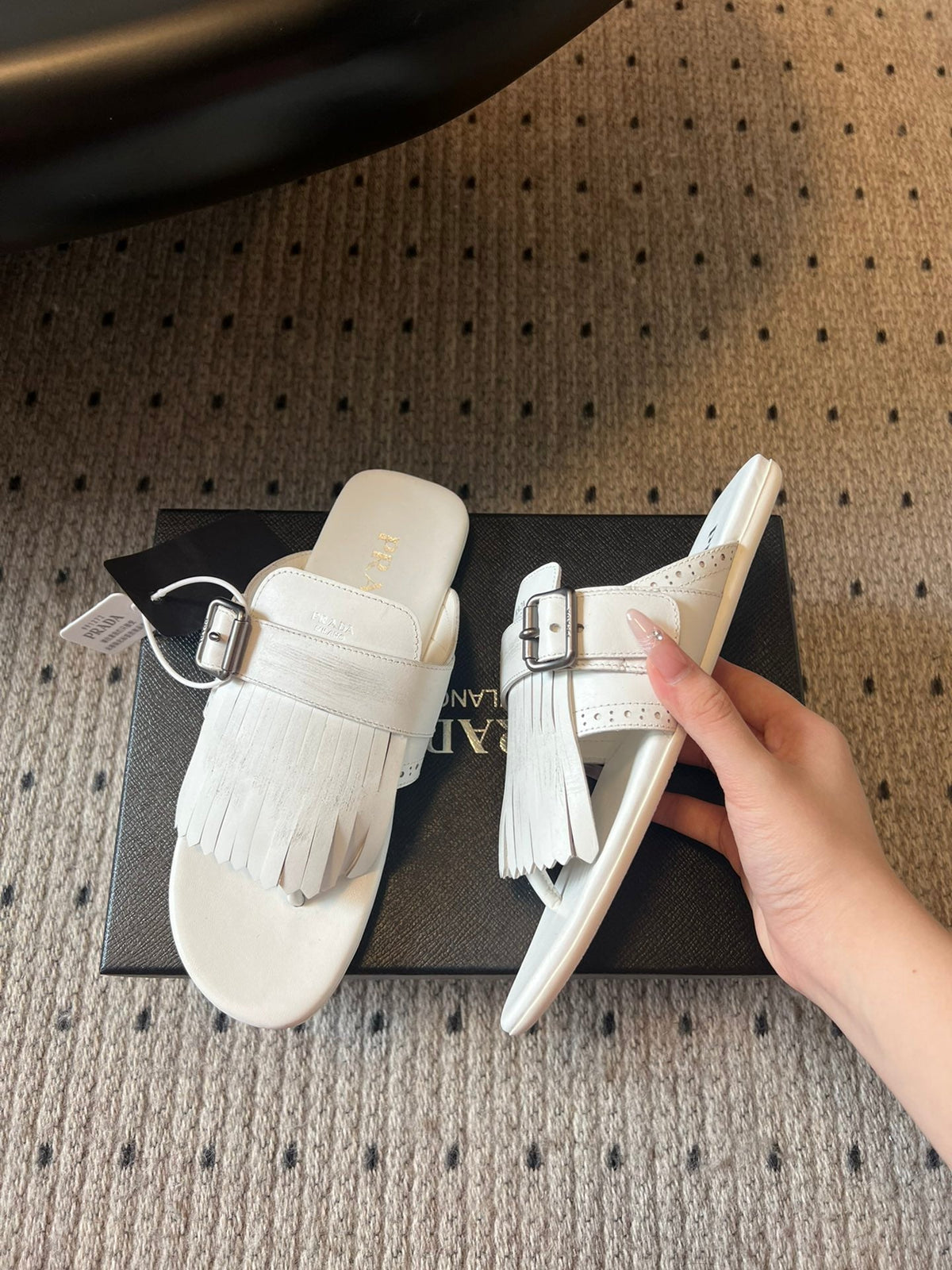 PRADA 25S SHUFFLE LEATHER THONG SANDALS IN IVORY CALFSKIN